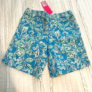 NWT Lilly Pulitzer Boys Coral Coast shorts Turquoise oasis outta line Size Large